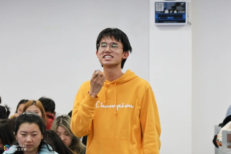c933bba21bc9adb4eb0dbdd6c32b00e7.jpg