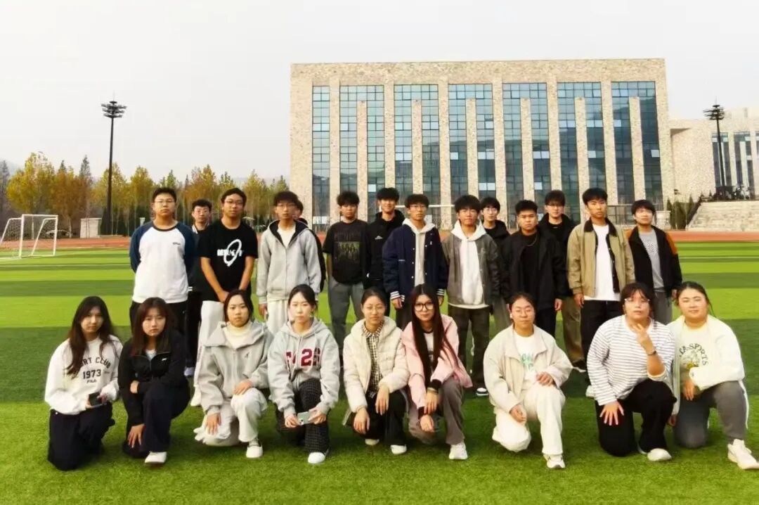 专业第一，必修课通过率98.66%，首学年竞赛获奖35！这个班争做新时代网安尖兵